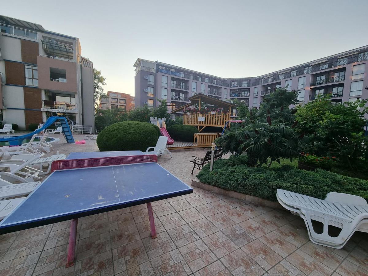 Studio Apartment With Balcony 300M From Beach Sunny Beach Exterior foto