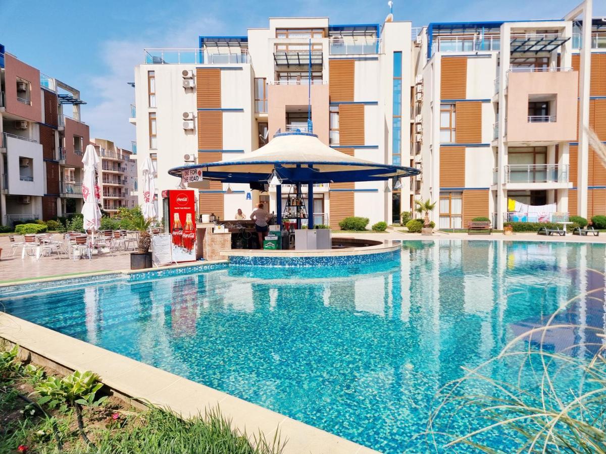 Studio Apartment With Balcony 300M From Beach Sunny Beach Exterior foto