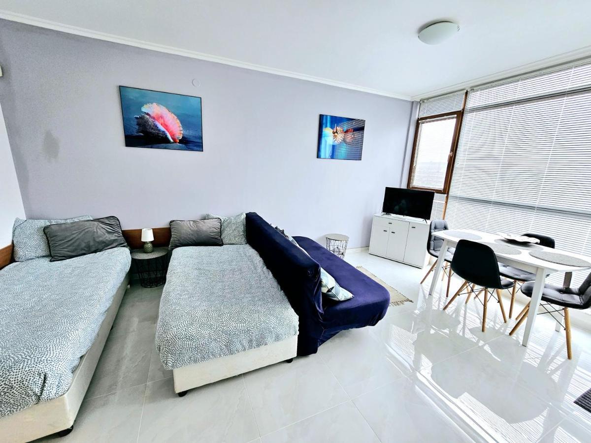 Studio Apartment With Balcony 300M From Beach Sunny Beach Exterior foto